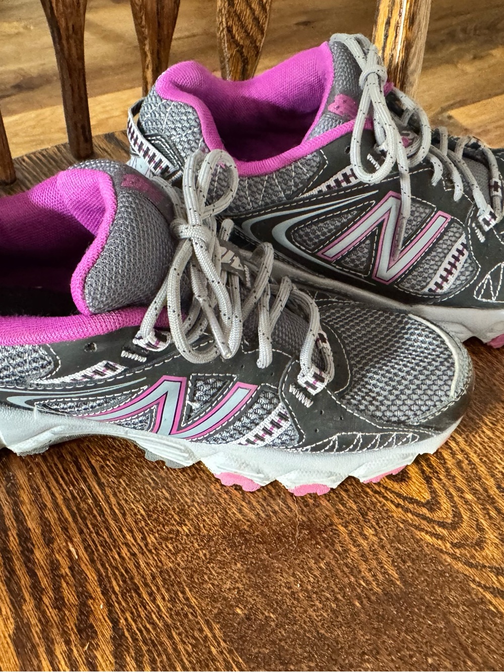 New Balance Gray Sneakers with purple Accents